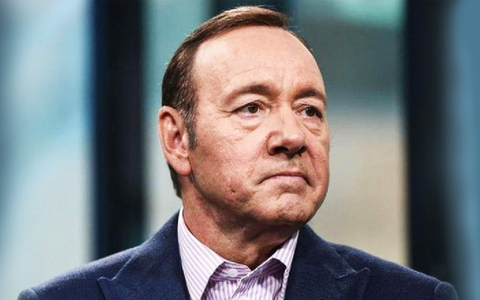 Retiran cargos de agresión sexual contra Kevin Spacey