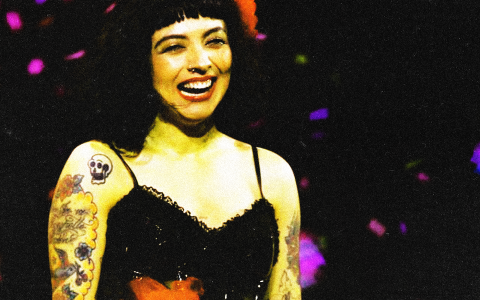 Deja que cambie tu mundo: Revive el show completo de Mon Laferte en Viña 2020